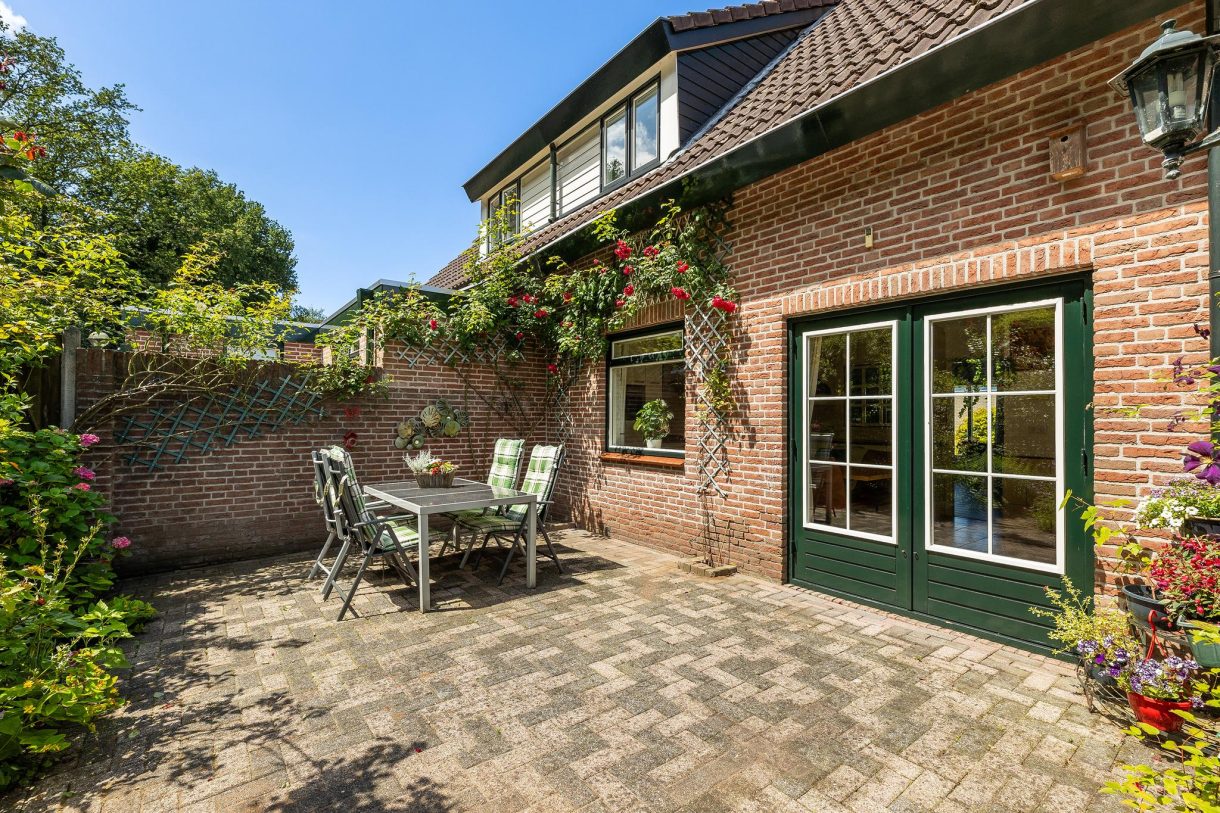 Te koop: Foto Woonhuis aan de Tarweakker 1 in Wezep