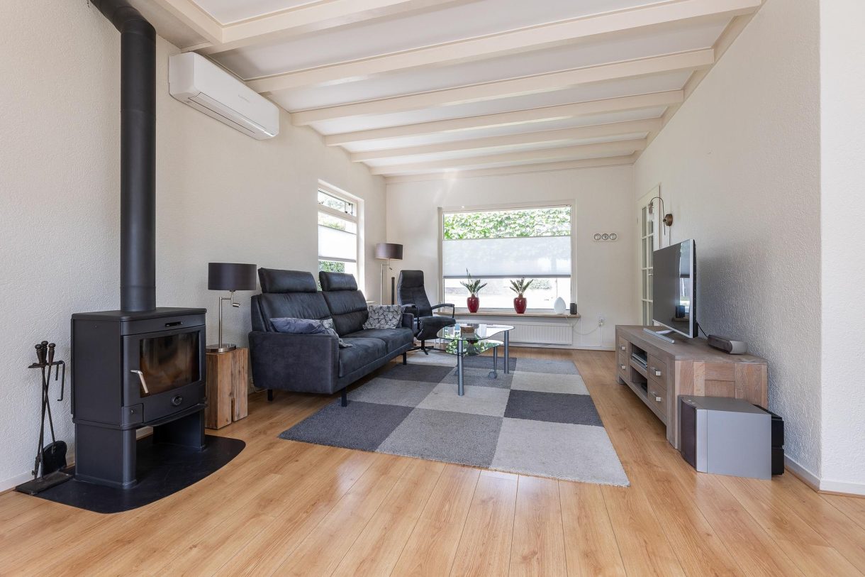 Te koop: Foto Woonhuis aan de Zuiderzeestraatweg 581C in Wezep