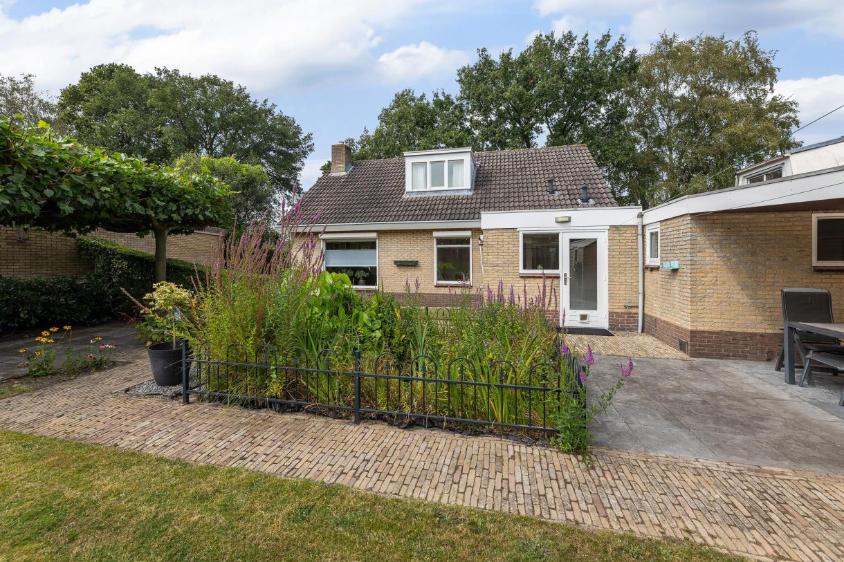 Te koop: Foto Woonhuis aan de Zuiderzeestraatweg 581C in Wezep