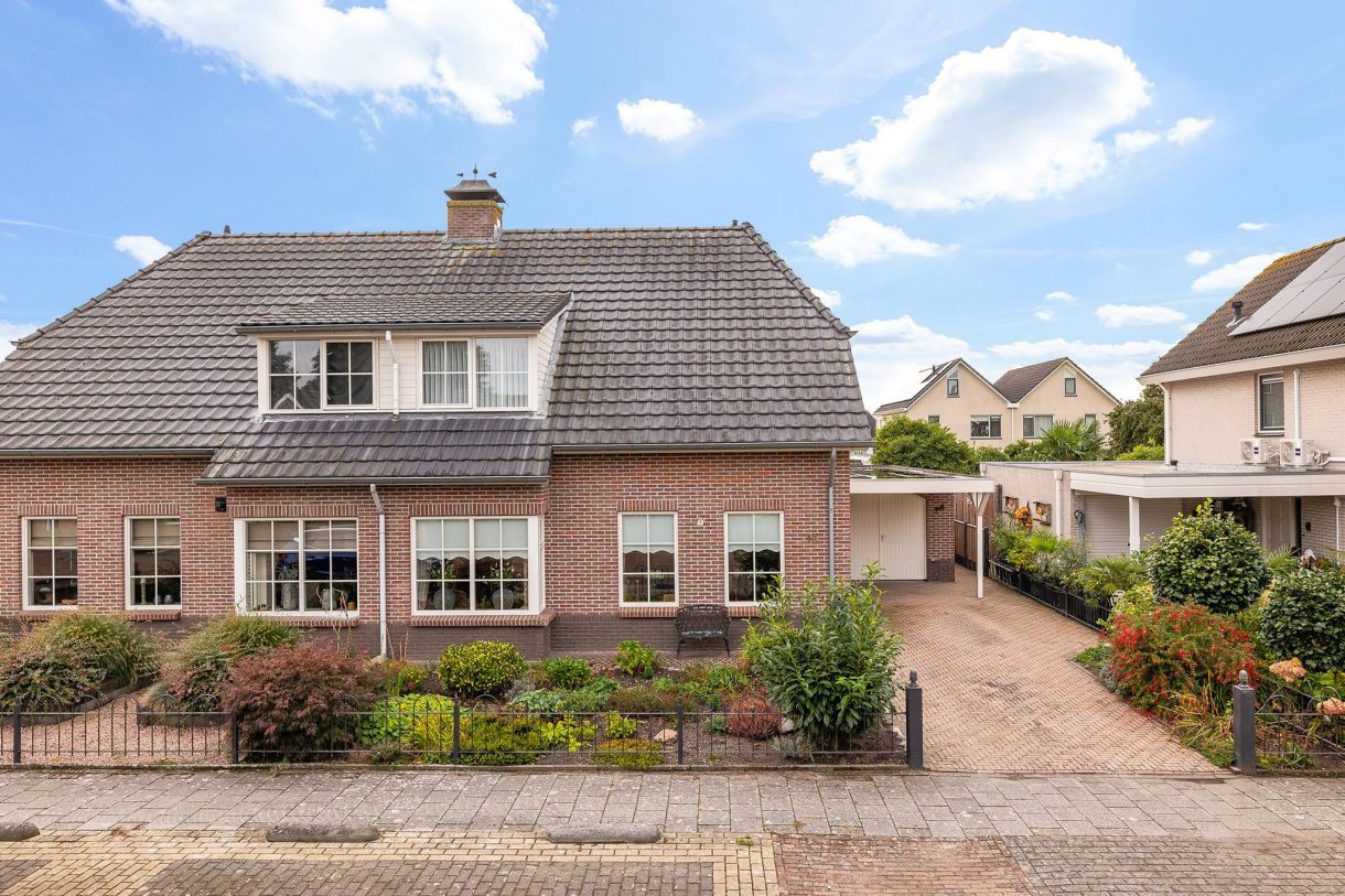 Te koop: Foto Woonhuis aan de Abraham Kuyperhof 18 in Wezep