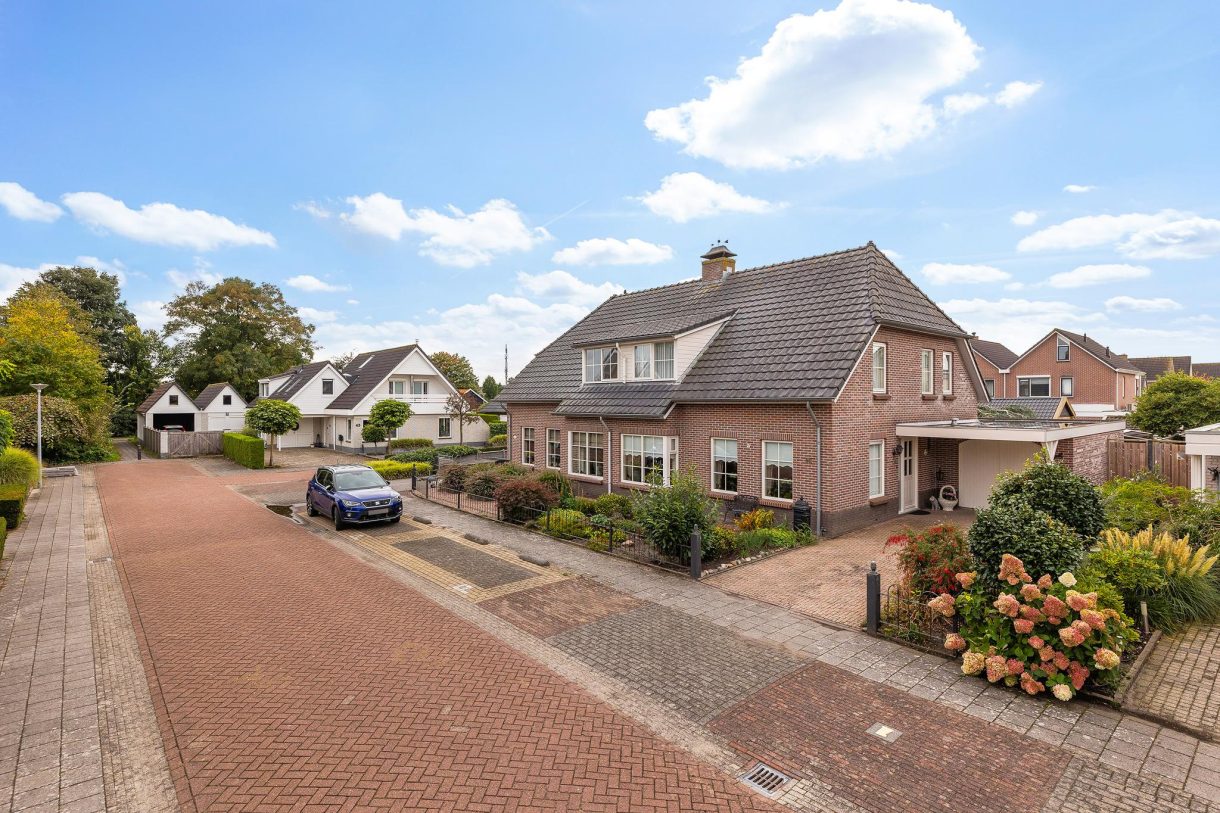 Te koop: Foto Woonhuis aan de Abraham Kuyperhof 18 in Wezep