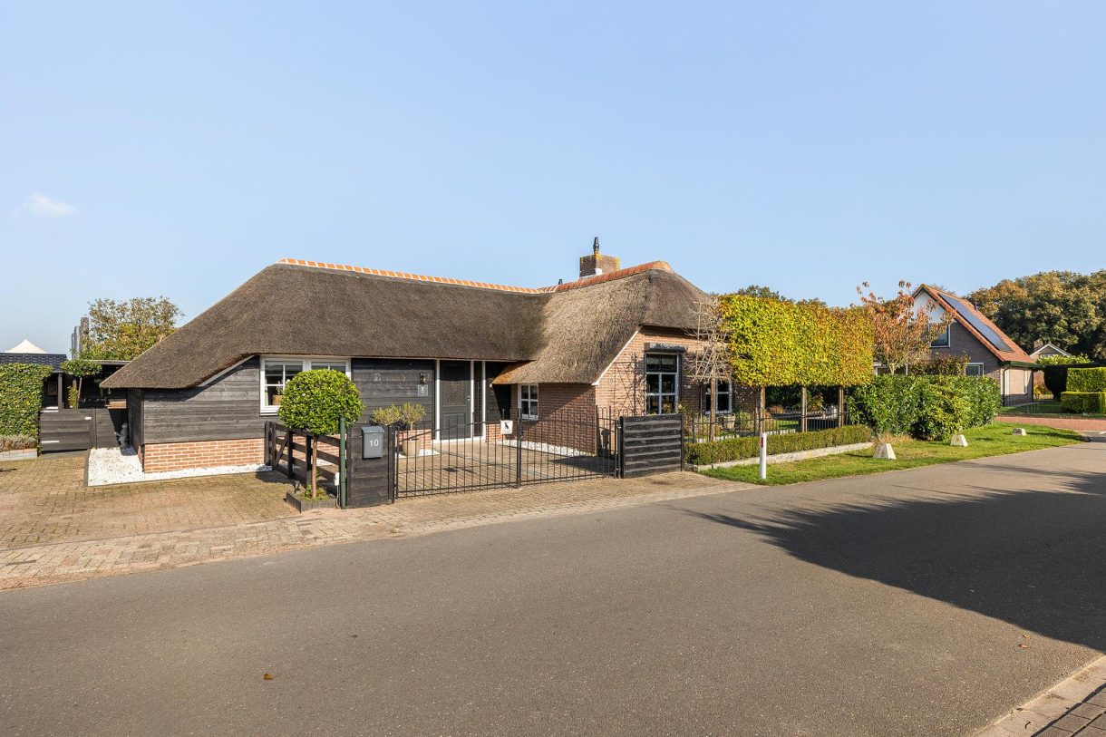 Te koop: Foto Woonhuis aan de Putstraat 10 in 't Loo Oldebroek