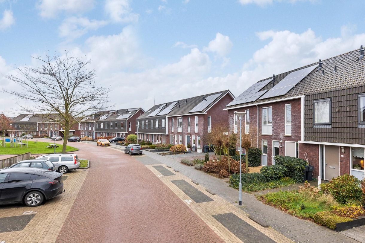 Te koop: Foto Woonhuis aan de van Houtenstraat 23 in Wezep