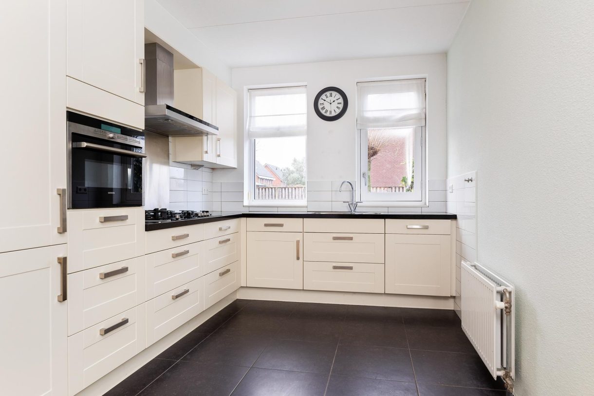 Te koop: Foto Woonhuis aan de van Houtenstraat 23 in Wezep