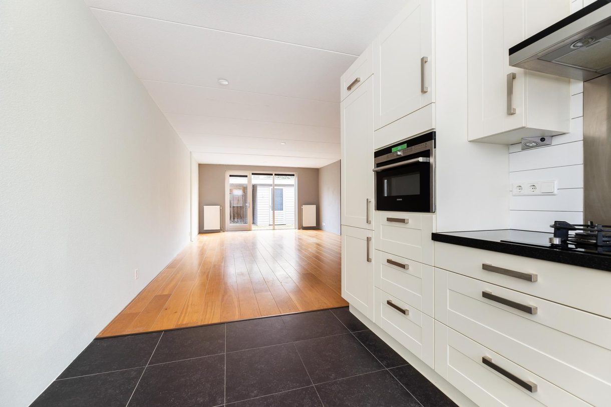 Te koop: Foto Woonhuis aan de van Houtenstraat 23 in Wezep