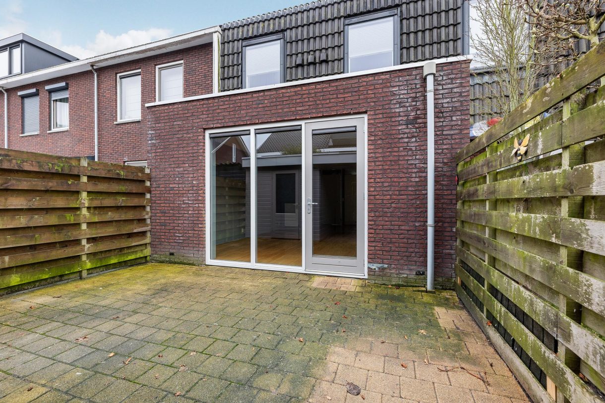 Te koop: Foto Woonhuis aan de van Houtenstraat 23 in Wezep