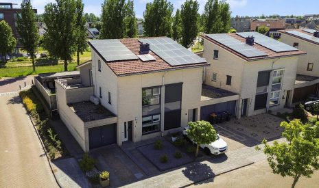 Te koop: Foto Woonhuis aan de Carmen 2 in Kampen