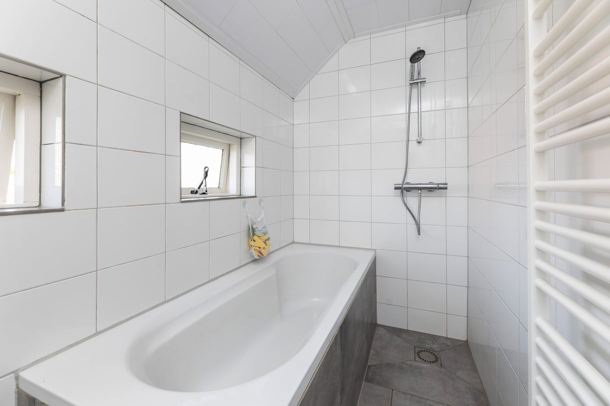 Te koop: Foto Woonhuis aan de Sneeuwbesstraat 9 in Wezep