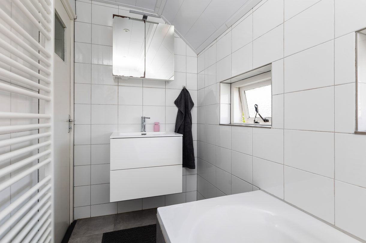 Te koop: Foto Woonhuis aan de Sneeuwbesstraat 9 in Wezep