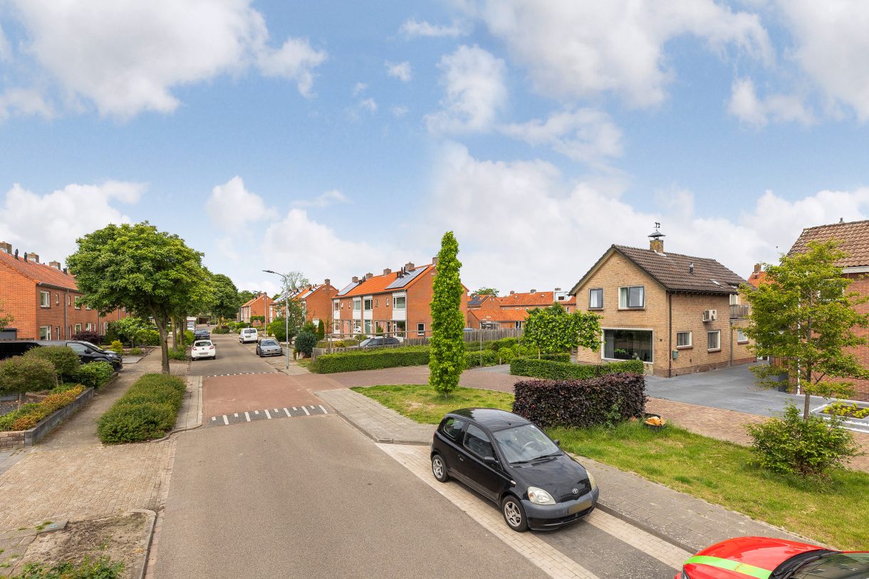 Te koop: Foto Woonhuis aan de Sneeuwbesstraat 9 in Wezep