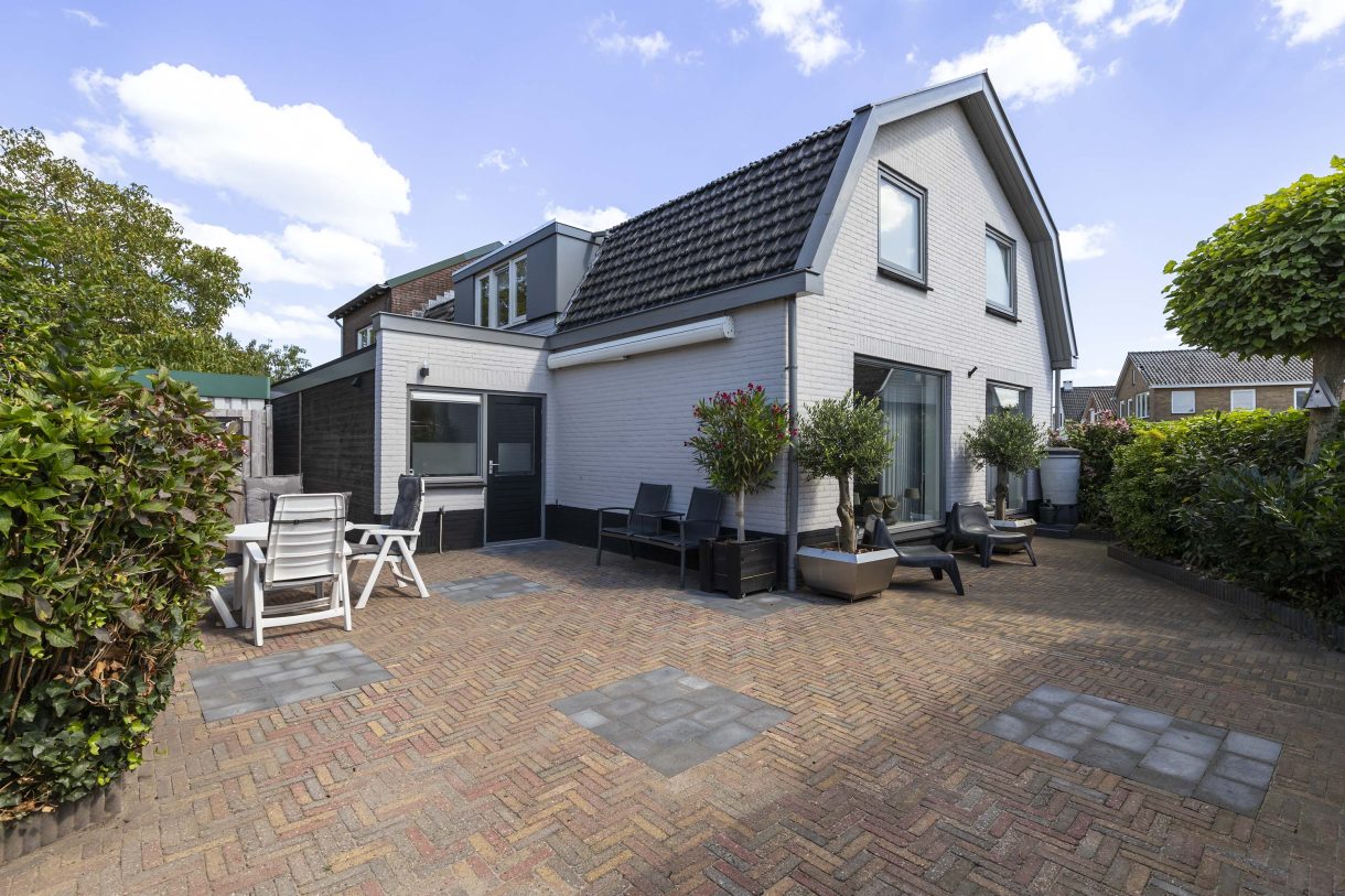 Te koop: Foto Woonhuis aan de Kerkweg 52 in Wezep