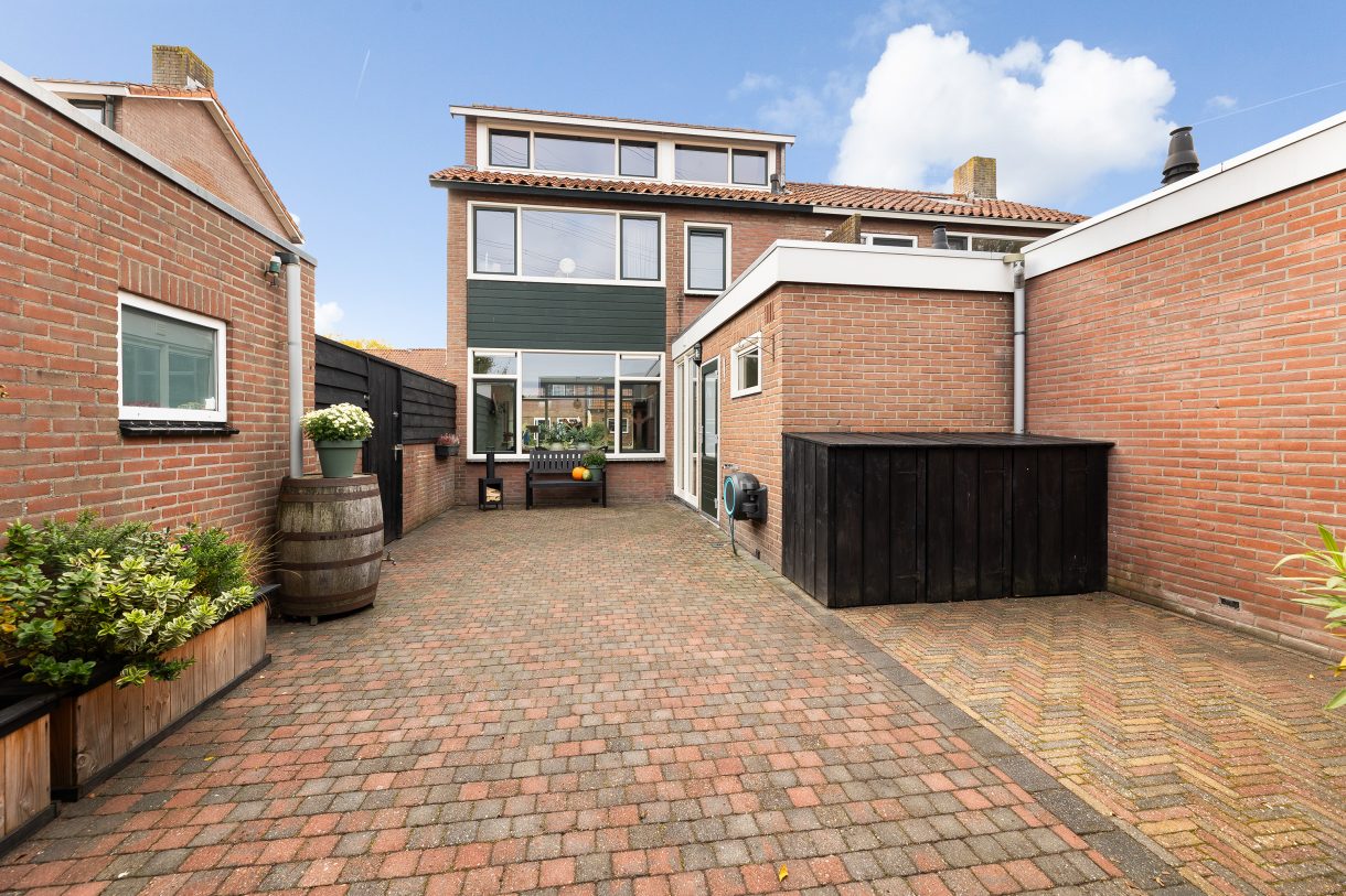 Te koop: Foto Woonhuis aan de Leliestraat 35 in Hattem